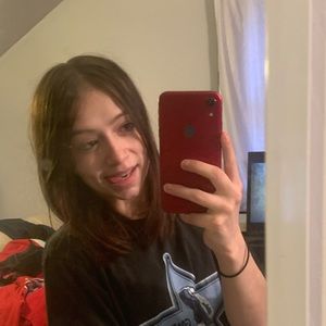 Meet your Posher, Hailey